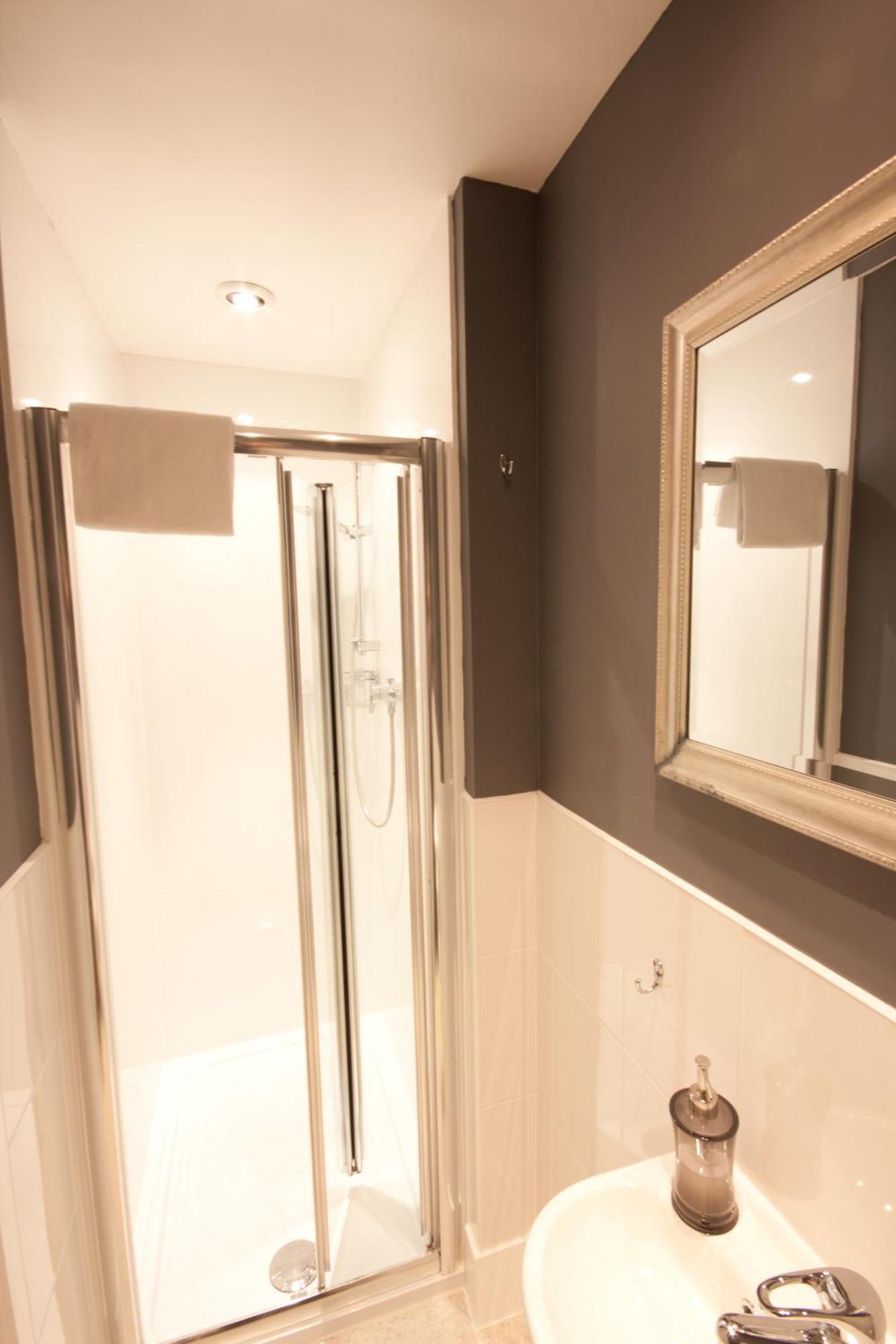 אינברנס The Ness Guest House חדר תמונה